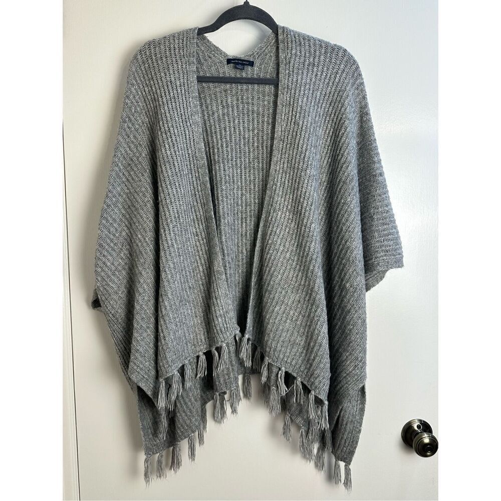 American Eagle sz S gray sweater poncho